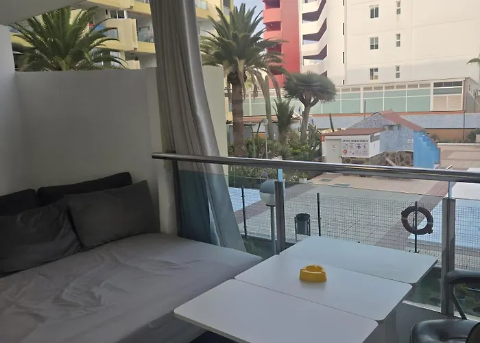 Yumbo Roque Nublo 아파트